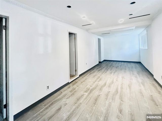 2357 Lemoine Avenue 1, Fort Lee, NJ 07024