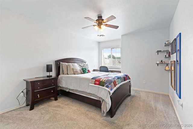 2449 S Tamarack Avenue, Broken Arrow, OK 74012