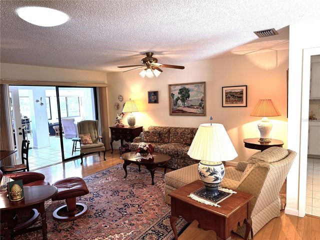 229 LAUREL HOLLOW DRIVE 83, Nokomis, FL 34275