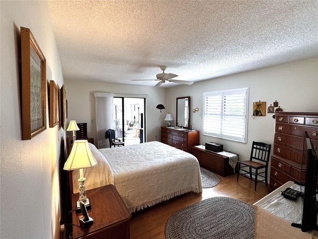 229 LAUREL HOLLOW DRIVE 83, Nokomis, FL 34275