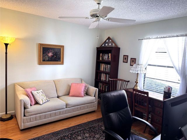 229 LAUREL HOLLOW DRIVE 83, Nokomis, FL 34275