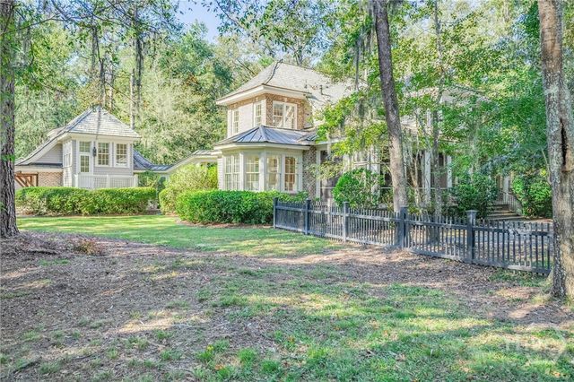 224 Dogwood Way, Richmond Hill, GA 31324