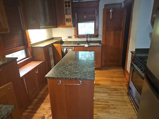 1014 25th Avenue N, Minneapolis, MN 55411