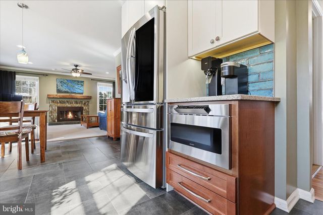 8191 LONE OAK CT, Manassas, VA 20111