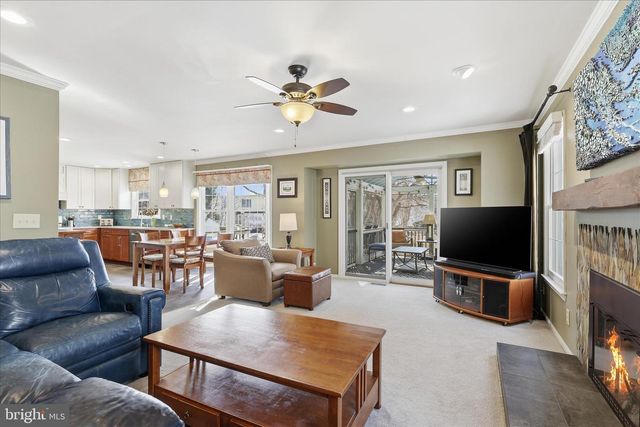 8191 LONE OAK CT, Manassas, VA 20111