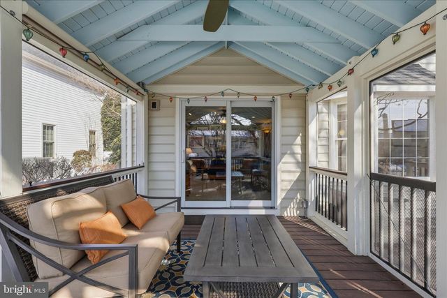 8191 LONE OAK CT, Manassas, VA 20111