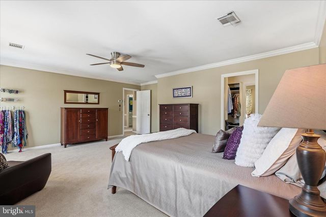 8191 LONE OAK CT, Manassas, VA 20111