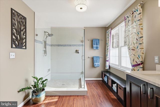 8191 LONE OAK CT, Manassas, VA 20111