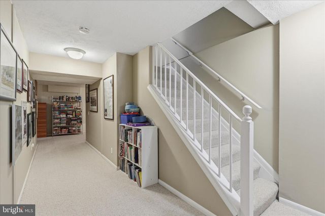 8191 LONE OAK CT, Manassas, VA 20111