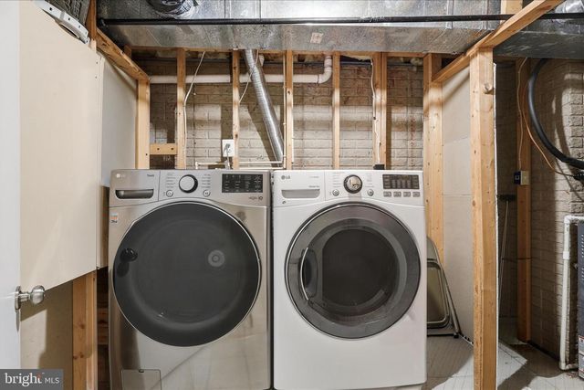 8191 LONE OAK CT, Manassas, VA 20111