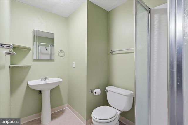 8191 LONE OAK CT, Manassas, VA 20111