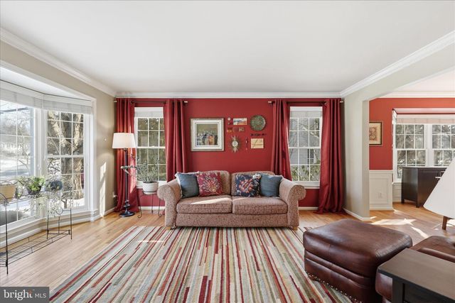 8191 LONE OAK CT, Manassas, VA 20111