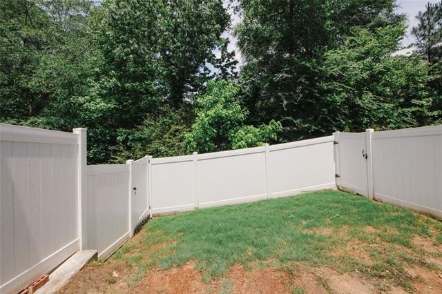 10162 BENTON WOODS Drive, Covington, GA 30014
