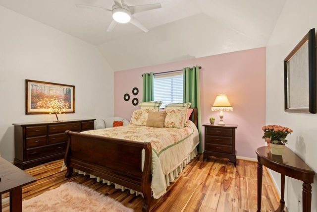 17507 Lone Wolf Pass Pass, Houston, TX 77095