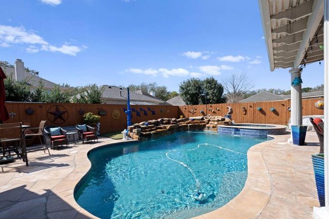 17507 Lone Wolf Pass Pass, Houston, TX 77095