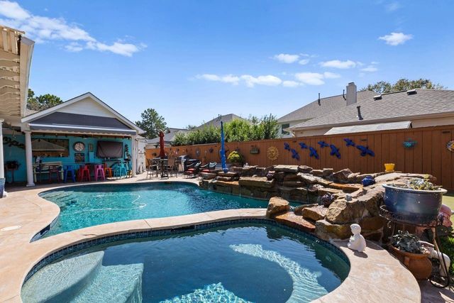 17507 Lone Wolf Pass Pass, Houston, TX 77095