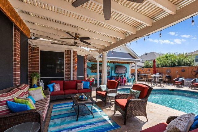 17507 Lone Wolf Pass Pass, Houston, TX 77095