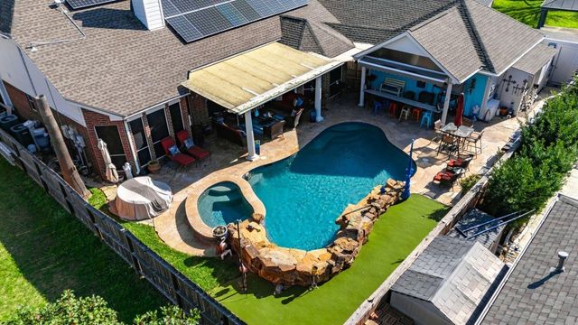 17507 Lone Wolf Pass Pass, Houston, TX 77095