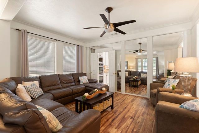 17507 Lone Wolf Pass Pass, Houston, TX 77095