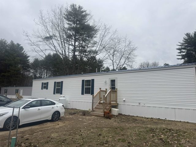 3 Chamberlain Court, Deering, NH 03244