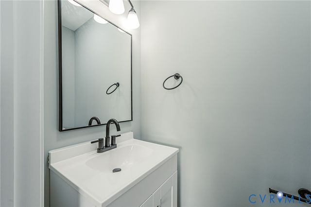 110 Raines Ave, Henrico, VA 23150