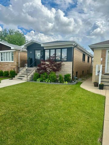 7303 W Montrose Avenue, Norridge, IL 60706