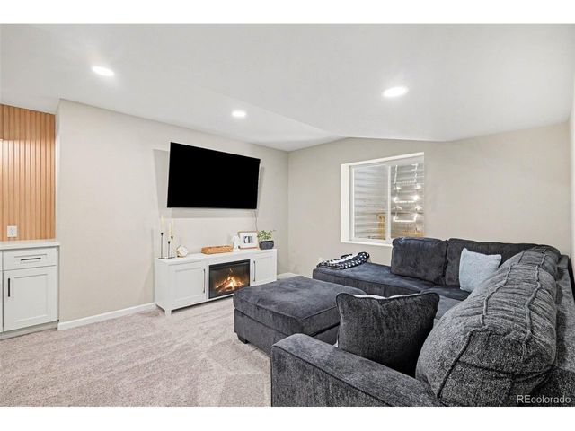 7808 Sabino Ln, Castle Rock, CO 80108