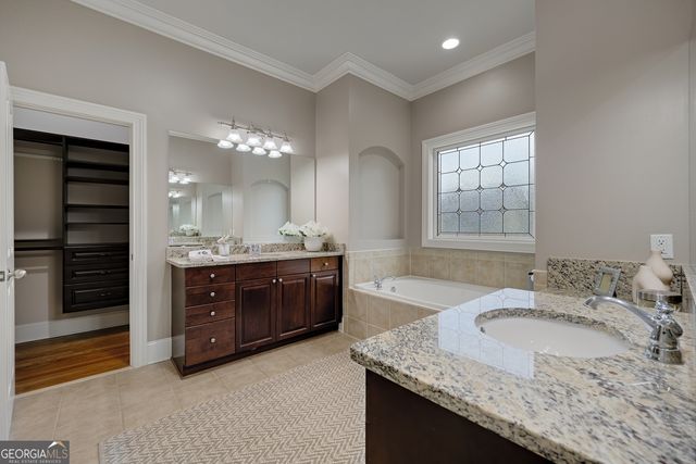 344 Causeway Court, Suwanee, GA 30024