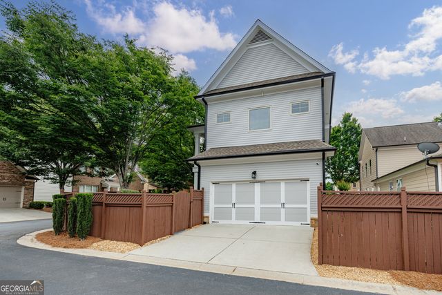 344 Causeway Court, Suwanee, GA 30024