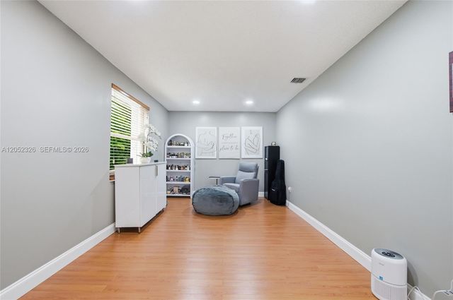 15799 NW 4th Street, Pembroke Pines, FL 33028