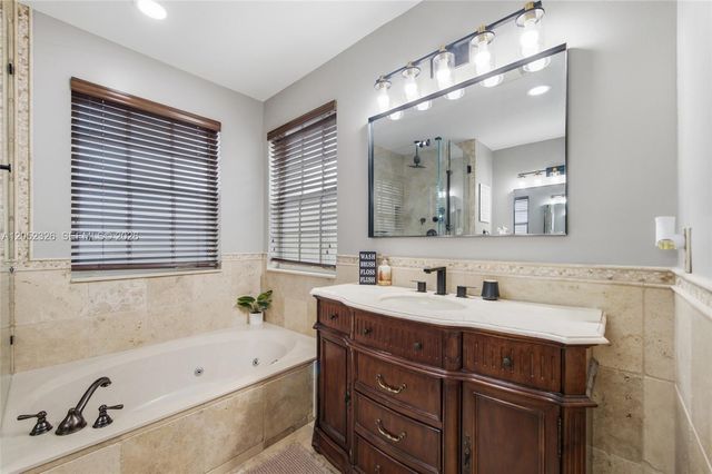 15799 NW 4th Street, Pembroke Pines, FL 33028