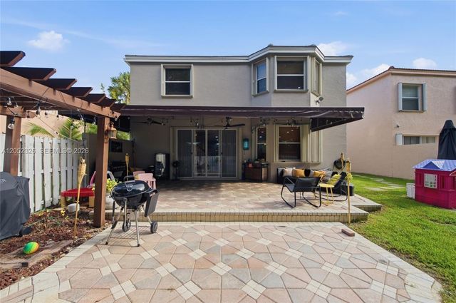 15799 NW 4th Street, Pembroke Pines, FL 33028
