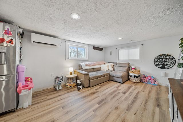 398 N Main Street, Salem, NH 03079