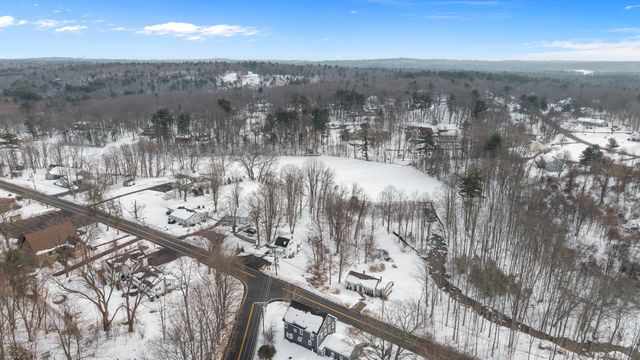 398 N Main Street, Salem, NH 03079