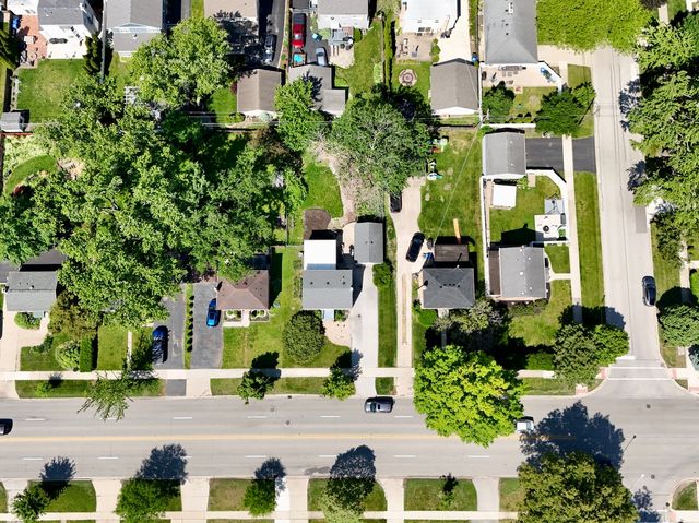 416 N Main Street, Mount Prospect, IL 60056