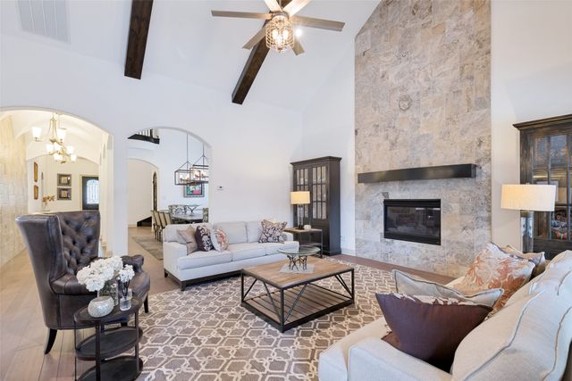 2901 Merryglen Lane, Flower Mound, TX 75022