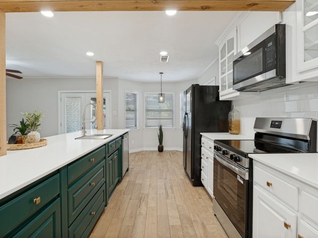 1909 Marlene Drive, Euless, TX 76040