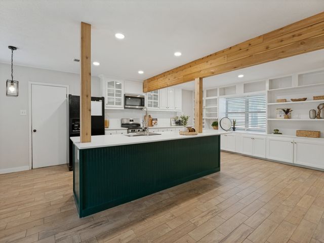 1909 Marlene Drive, Euless, TX 76040