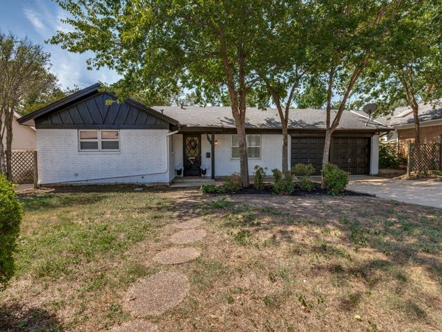1909 Marlene Drive, Euless, TX 76040