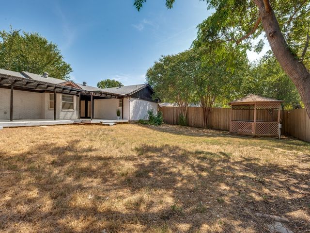 1909 Marlene Drive, Euless, TX 76040