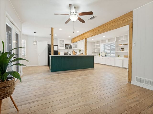 1909 Marlene Drive, Euless, TX 76040