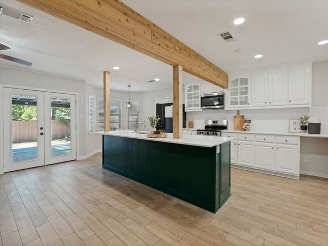 1909 Marlene Drive, Euless, TX 76040
