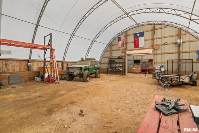 1324 13TH Avenue N, Clinton, IA 52732