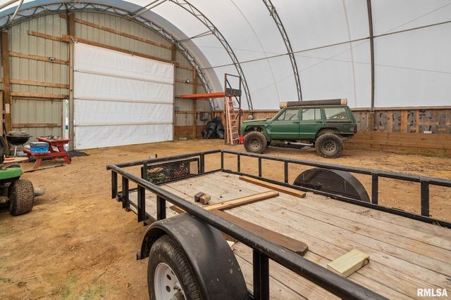 1324 13TH Avenue N, Clinton, IA 52732