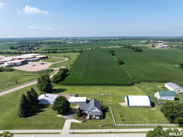 1324 13TH Avenue N, Clinton, IA 52732