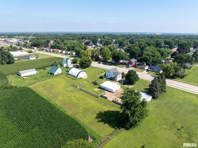 1324 13TH Avenue N, Clinton, IA 52732