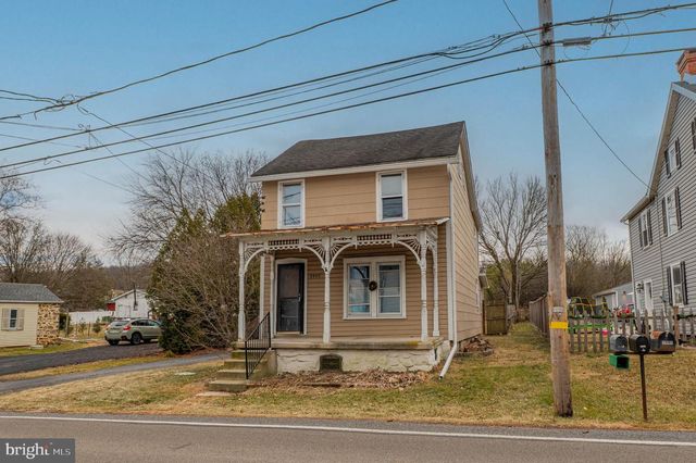 3950 MAIN RD W, Emmaus, PA 18049