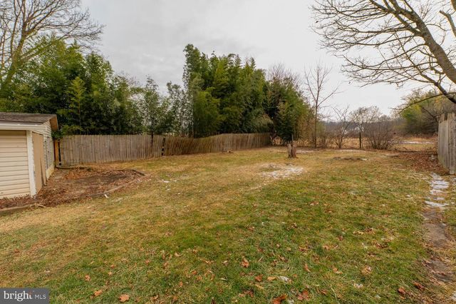 3950 MAIN RD W, Emmaus, PA 18049