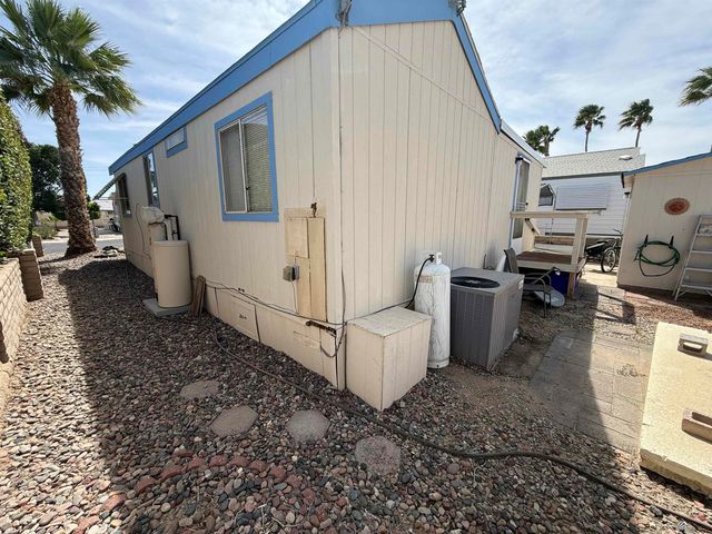 5707 E 32 St, Yuma, AZ 85365