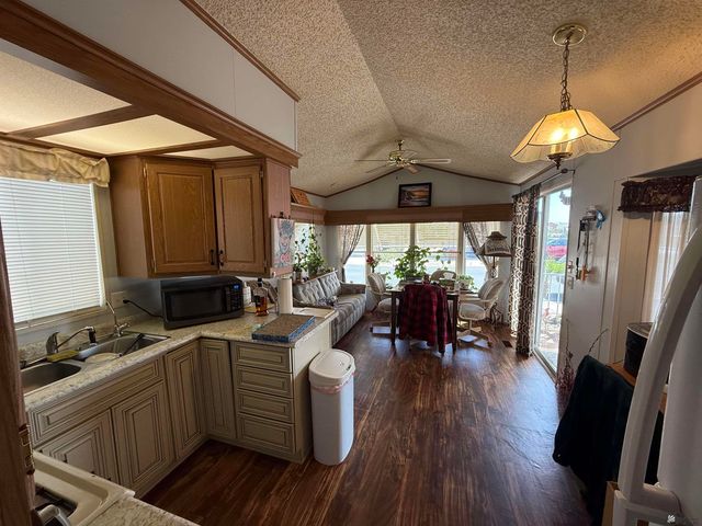 5707 E 32 St, Yuma, AZ 85365